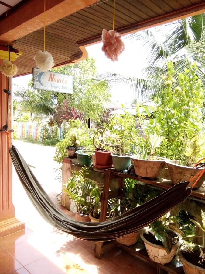 Novita Homestay Bunaken Exterior foto